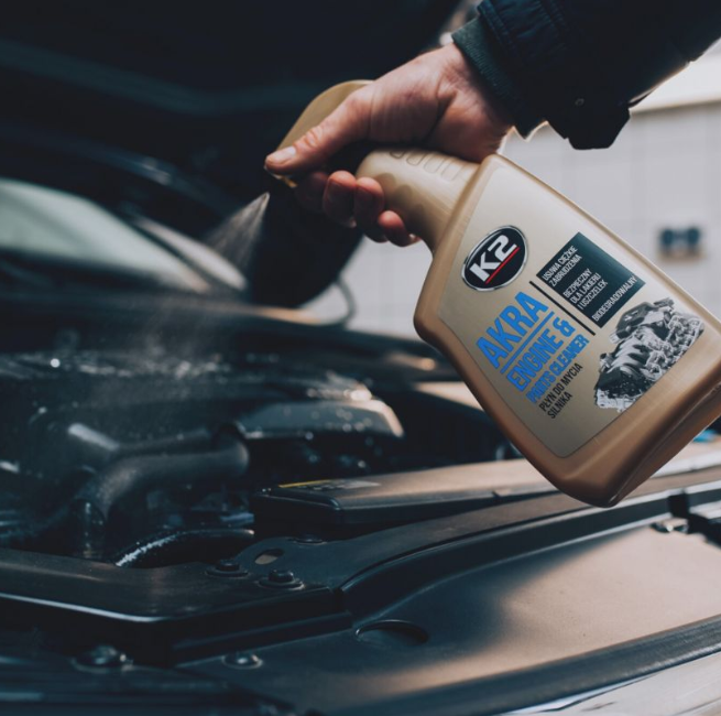 LIMPIADOR INDUSTRIAL DE MOTORES (AKRA ATOM) 770ML