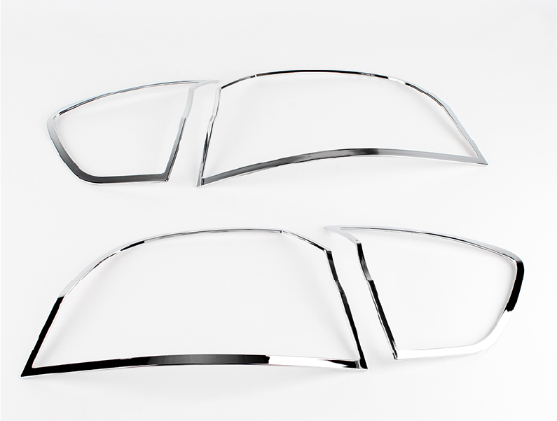 MOLDURA FARO POSTERIOR (4PCS)